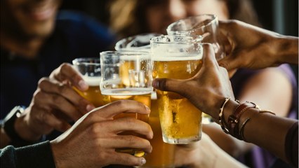 Canicule : cette boisson très consommée est à éviter absolument si vous ne voulez pas mourir de chaud
