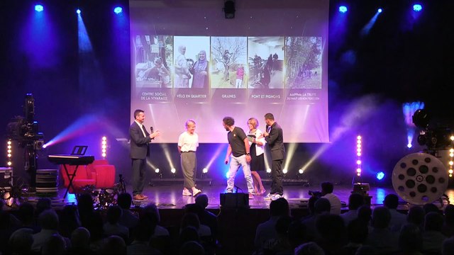 Revivez la soirée de remise des prix de la première édition des MERCIS AUX BÉNÉVOLES !