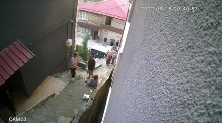 Merdivende yengesine pusu kurarak silahla ağır yaralayan zanlı tutuklandı