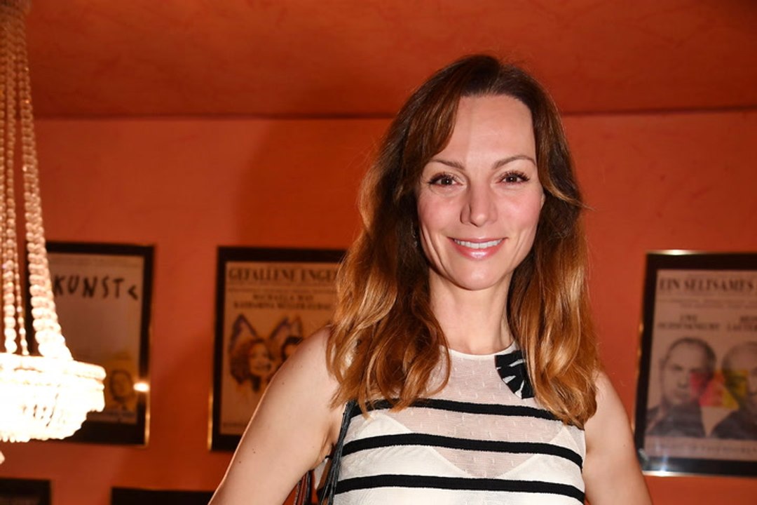 Heiß! „Sturm der Liebe“-Star Viola Wedekind sonnt sich fast nackt