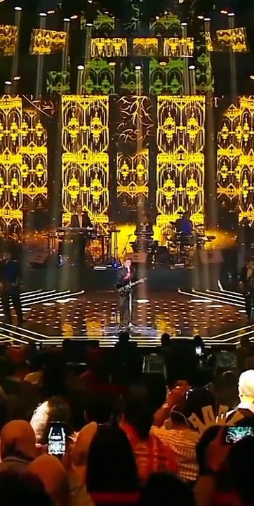 Rhoma Irama (Hello)