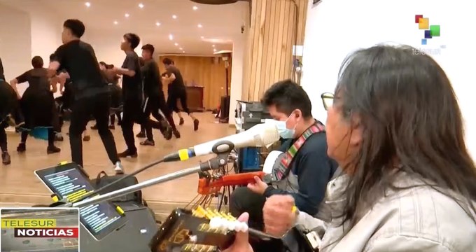 Grupo folklórico boliviano Kalamarca retorna a los escenarios