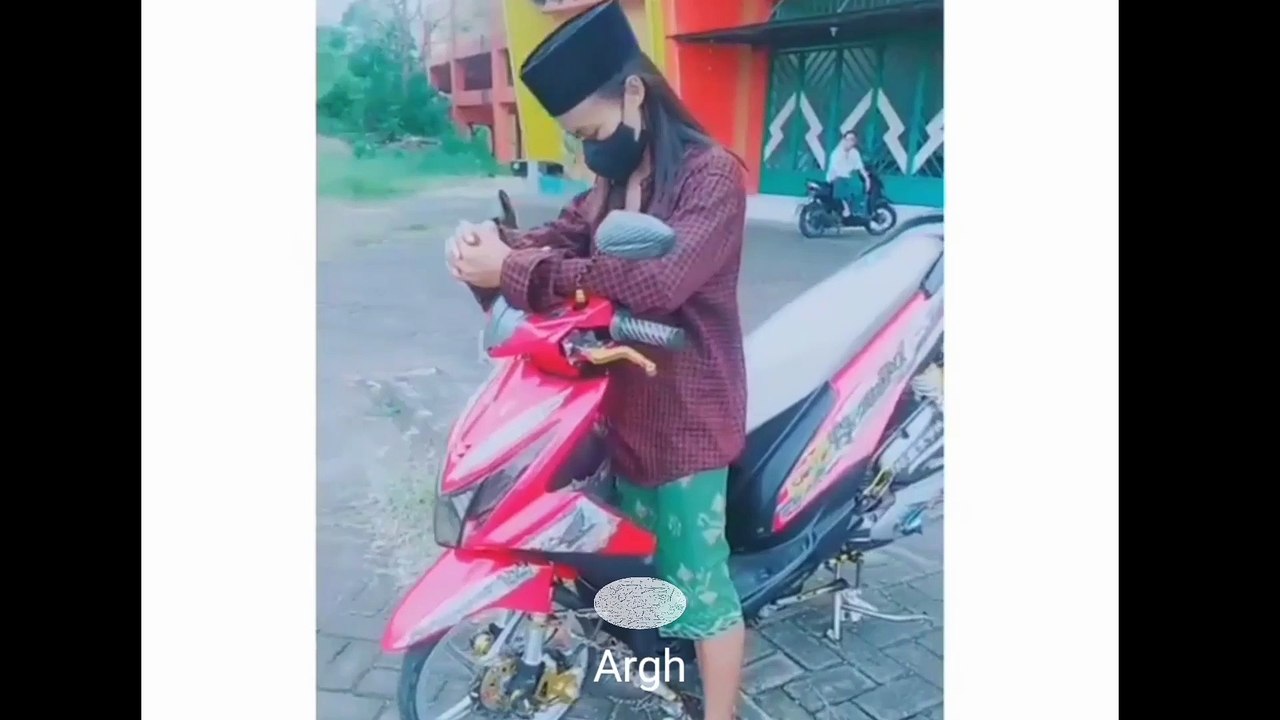 Mukidi Nggateli