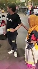 A little help with a little smile gives meaning to human life