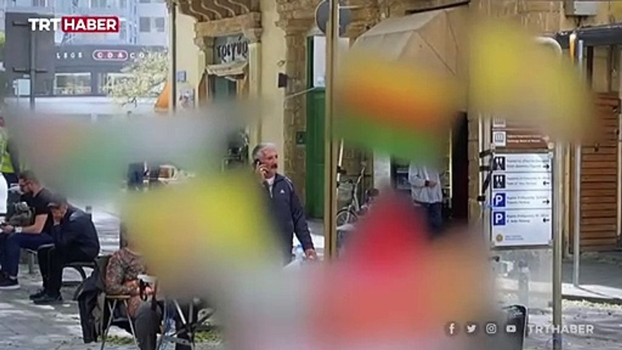 Rum milli muhafız ordusunun askeri tatbikatında dikkat çeken detay