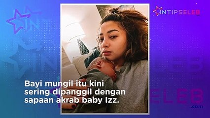 Begini Gaya Lembut Nikita Willy Jadi Ibu Baru Ngurus Baby Iz