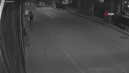 26 bin lira değerinde musluk çalan hırsızlar kamerada