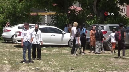 Yüksekova'da YKS sınavın birinci oturumu sona erdi