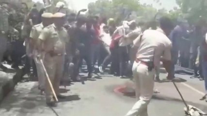 Bettiah Agnipath Protest : संजय जायसवाल के घर पर तोड़फोड़, 'अग्निपथ' पर बिहार में नहीं थम रहा बवाल, देखिए VIDEO