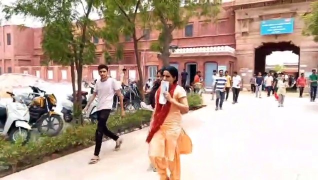 बेसिक कंप्यूटर अनुदेशक सीधी भर्ती परीक्षा- जिले के 58 परीक्षा केंद्रों पर दो पारियों में आयोजित हुई परीक्षा