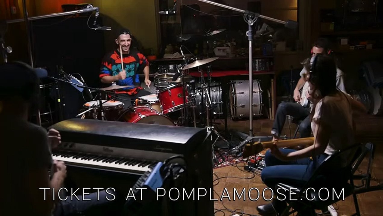 Sweet Dreams + White Stripes Mashup - Pomplamoose ft. Sarah Dugas