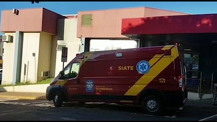 Jovem tem dedo esmagado em cilindro elétrico e precisa ser socorrida pelo Siate