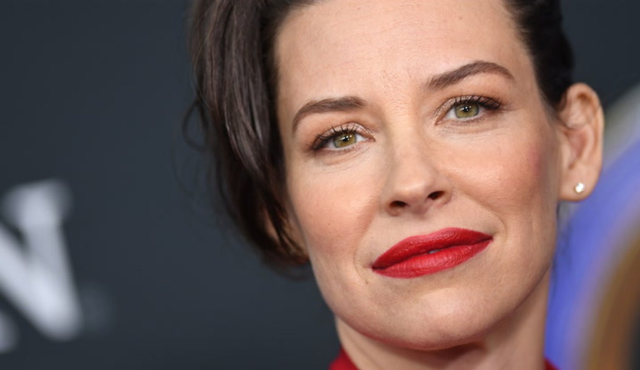 Kurze blonde Haare: SO anders sieht Evangeline Lilly heute aus