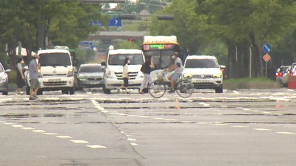 [날씨] 영남 폭염주의보...내일 제주도부터 본격 장마 / YTN
