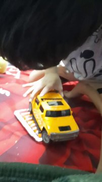 Checking the power of Wheel of Toy Car | Science to Check Wheel Power of Car | Kids Power Education