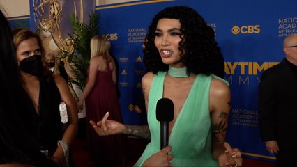 Tải video: Sophia Roe Interview 2022 Daytime Creative Arts & Lifestyle Emmys Red Carpet