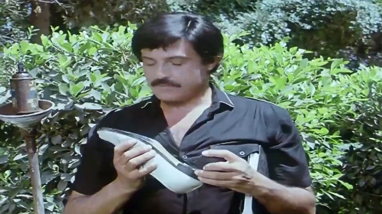 اضحك مع سمير غانم