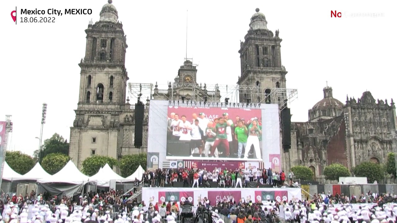 Mexico City tries to break record for world's largest boxing class