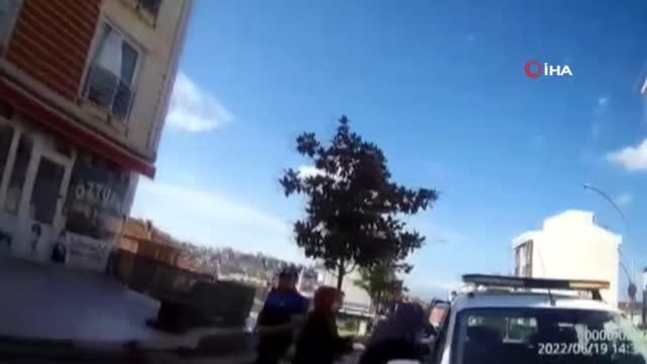 Sınava geç kalanların imdadına zabıta ekipleri yetişti