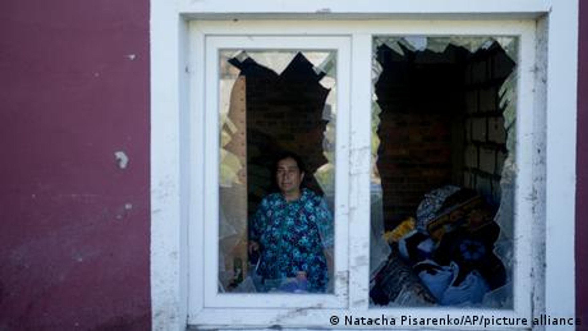 Ukraine: Returning home despite war