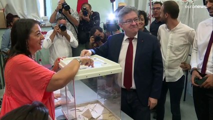 Решающий второй тур выборов во Франции