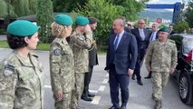 Dışişleri Bakanı Çavuşoğlu, Kosova Türk Temsil Heyeti Başkanlığını ziyaret etti
