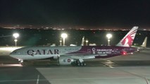 Qatar Airways 777-200LR FIFA World Cup 2022 Livery Landing At Cape Town International Airport 4K