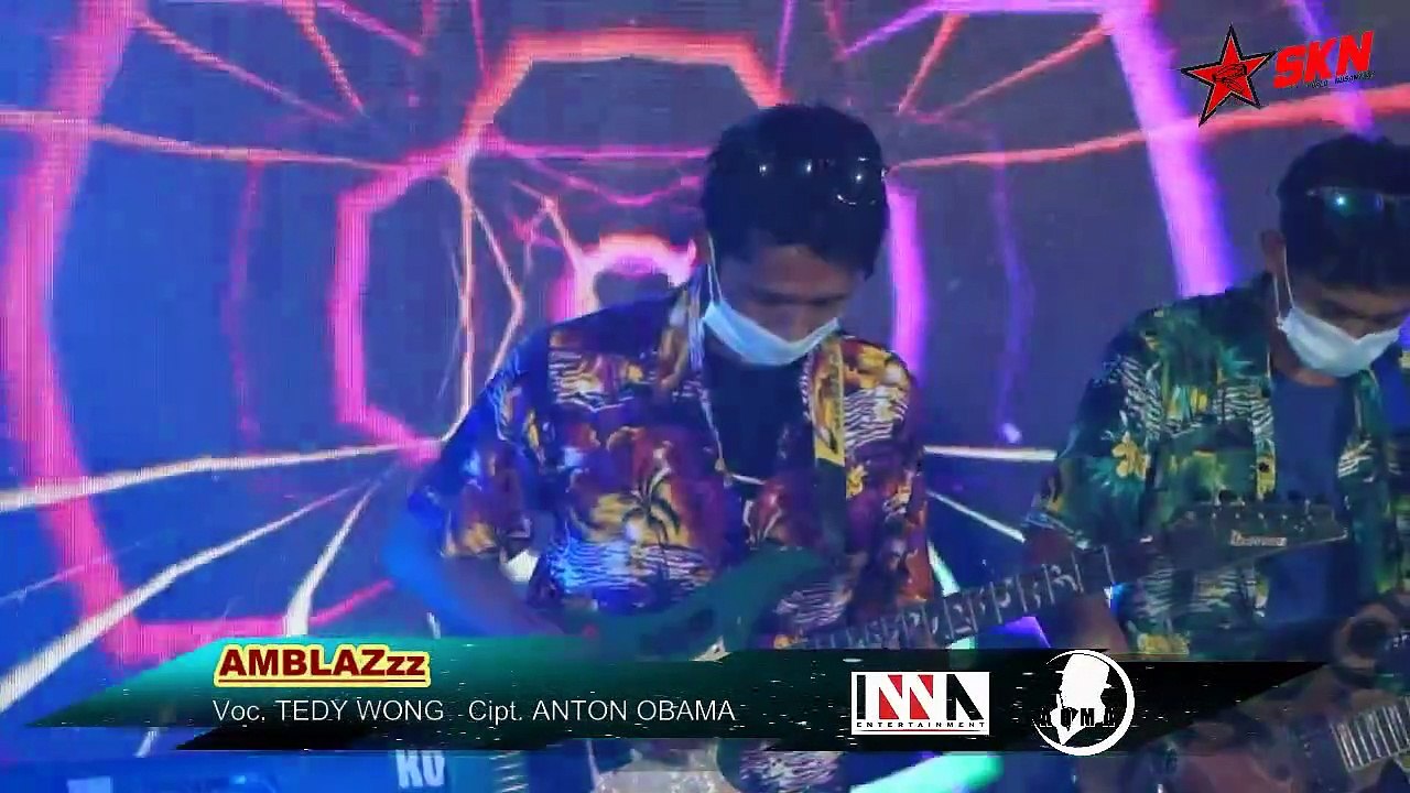 AMBLAZzzz - TEDY WONG