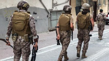 İstanbul'da şafak operasyonu! 18 adrese baskın yapıldı, çok sayıda uyuşturucu satıcısı gözaltında