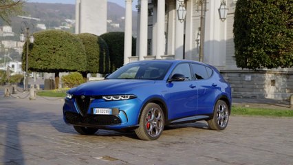 Alfa Romeo Tonale Media Drive Exterior Design in Blue