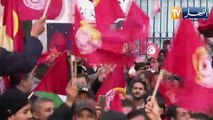تونس :المعارضون يتمسكون بالإضراب.. وقيس يواصل مساره في صياغة الدستور الجديد