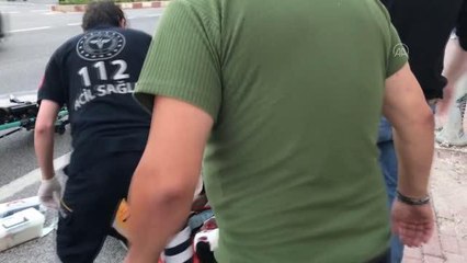 Otomobilin çarptığı bisikletli yaralandı