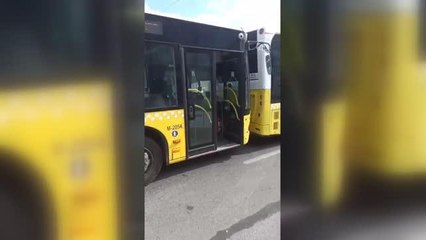 Ümraniye'de 3 İETT otobüsü zincirleme kaza yaptı