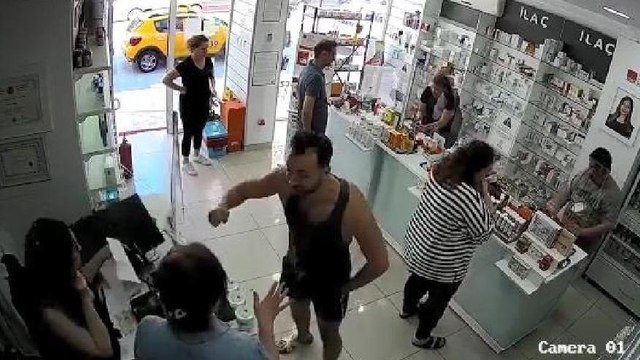 Yanlış adres verildi dedi, eczacıları ölümle tehdit etti