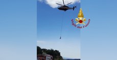 Gagliato (CZ) - Soccorsi con un elicottero due vitelli scivolati in un dirupo  (20.06.22)