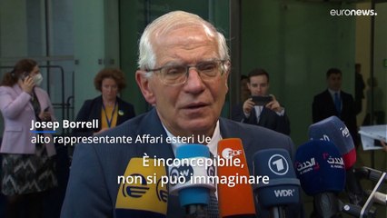 Borrell: grano bloccato in Ucraina da Mosca è "crimine di guerra"