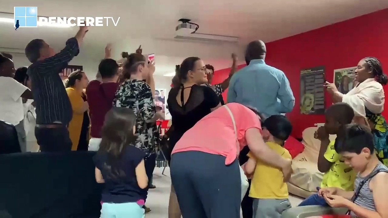 Fransa’da Temizlik İşçisi Rachel Keke, Eski Bakanı Eleyerek Vekil Oldu