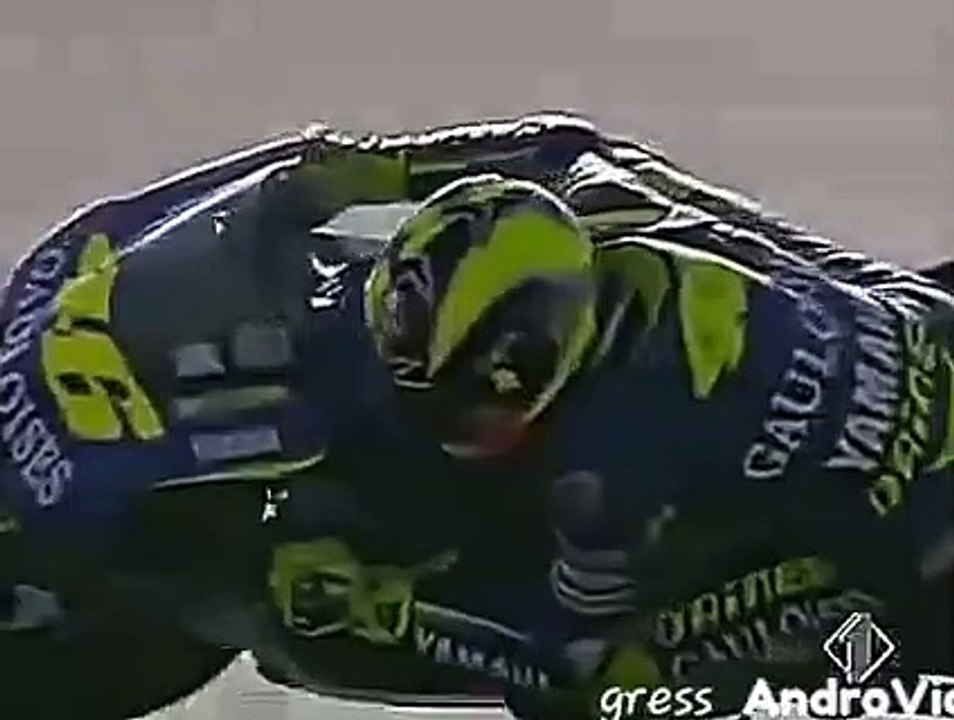 MotoGP Catalunya Barcelona 2005  battle Valentino Rossi vs Gibernau