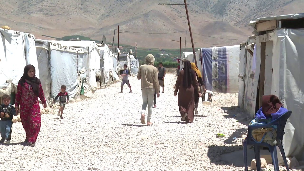 لبنان يخطط لإعادة اللاجئين السوريين إلى بلادهم.. لماذا؟