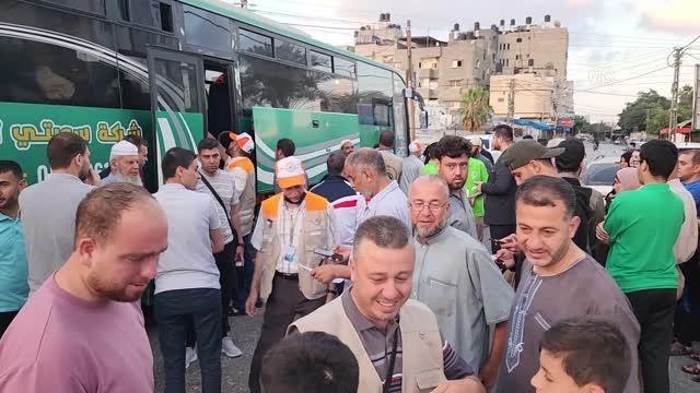 İlk hac kafilesi kutsal topraklara doğru yola çıktı