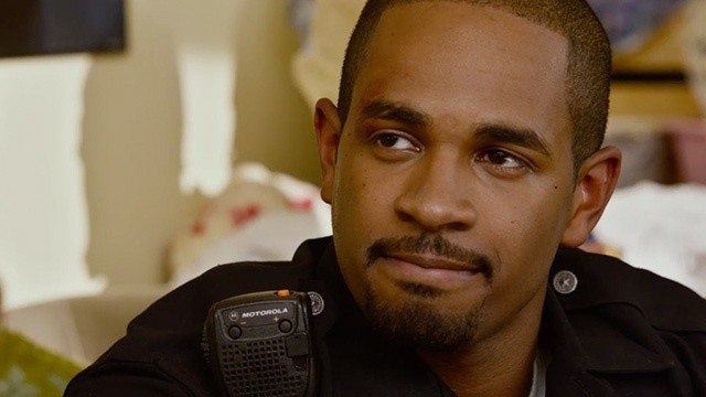 Let's Be Cops - Die Partybullen - Clip zur Cop-Komödie