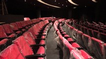 Cineasta Campanella le devuelve un teatro a Buenos Aires