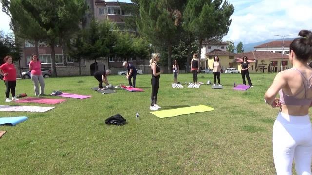 Safranbolu'da Kadınlar Yoga Yaptı