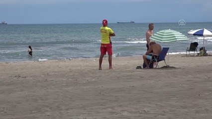 Karasu sahilindeki gözlem kulesinin tahrip edilmesi nedeniyle soruşturma başlatıldı