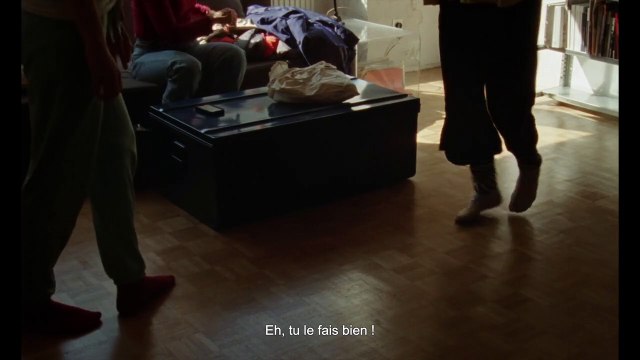 Le Bruit du dehors Bande-annonce VO