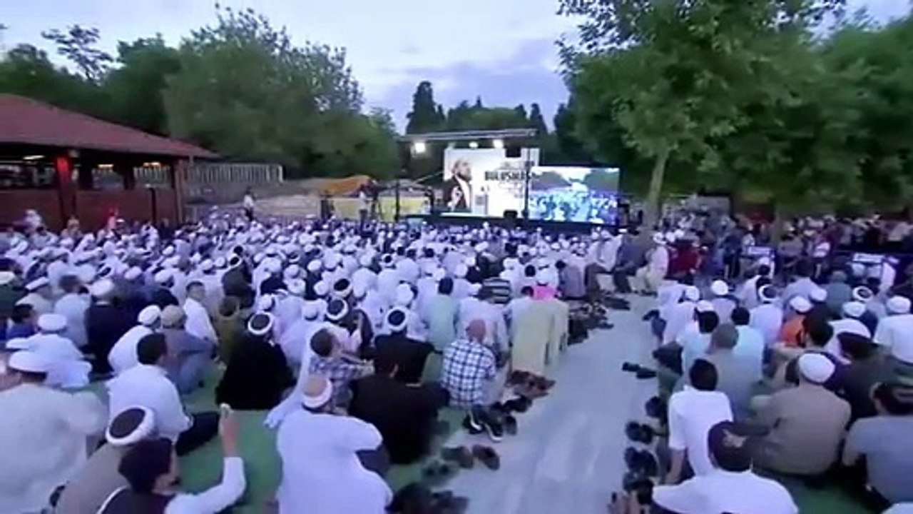 Merhum Abdulmetin Balkanlıoğlu Hoca'nın ağlayarak okuduğu son hutbe!