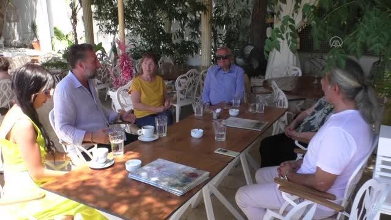 Türk Sanayici ve İşadamları Vakfı Başkanı Veli...