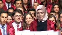 Çapa Tıp Fakültesi mezuniyet törenine damga vuran sözler! Genç kızın konuşmasını ayakta alkışladılar