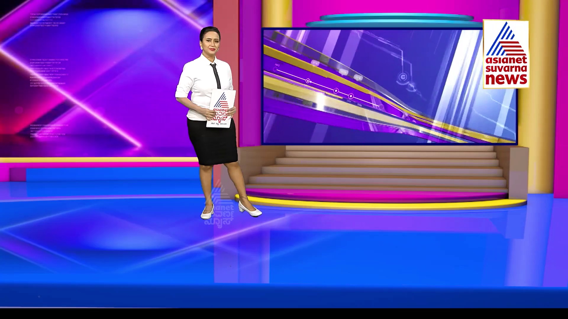 ಕುರ್ಚಿಗಾಗಿ ಮಕ್ಕಳೆದುರೇ ಟೀಚರ್ಸ್  ಕಿತ್ತಾಟ!