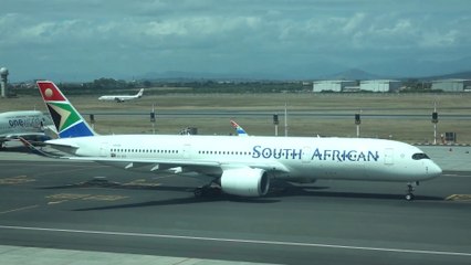 Télécharger la video: South African Airways A350-900 Take Off & Landing At Cape Town International Airport